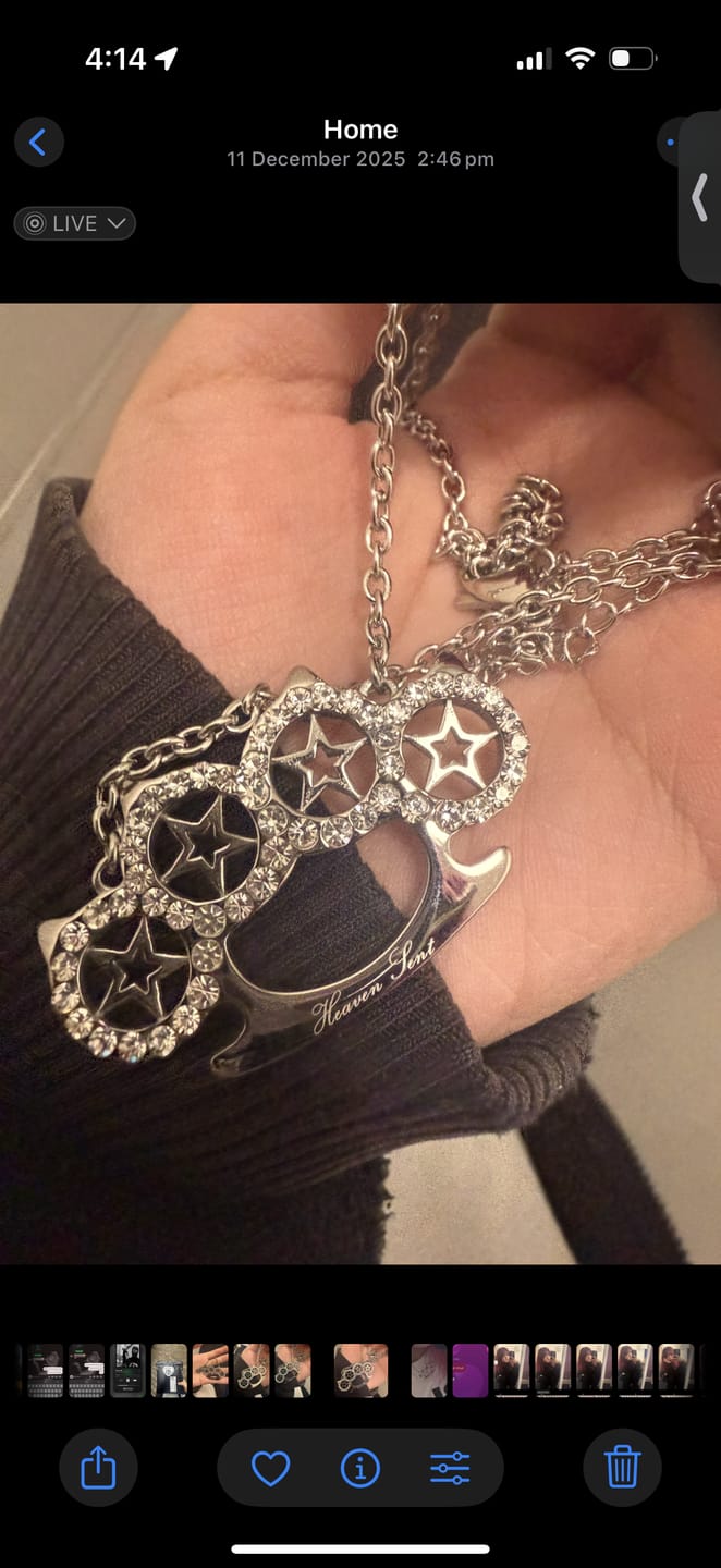 Customer photo review of Fatale Necklace
