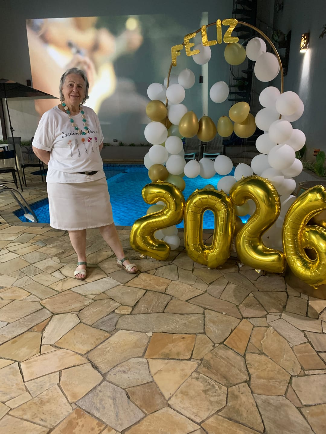 Customer photo review of Camiseta Personalizada Jardim da Vovó - BRANCA - Algodão 100%
