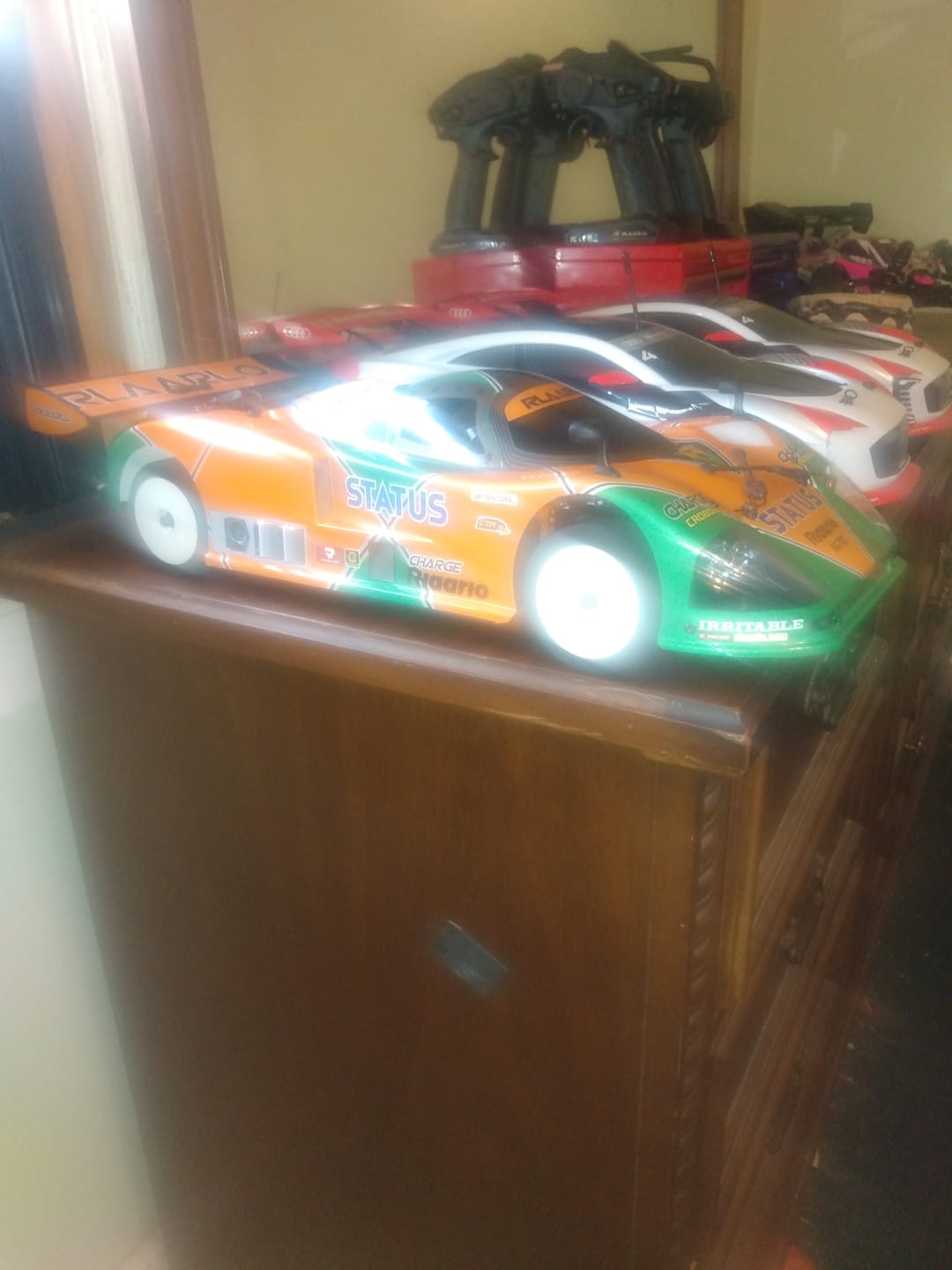 Customer photo review of Rlaarlo 1/10 Carbon Fiber Brushless RTR On-Road Cars, Supercar,AK-787