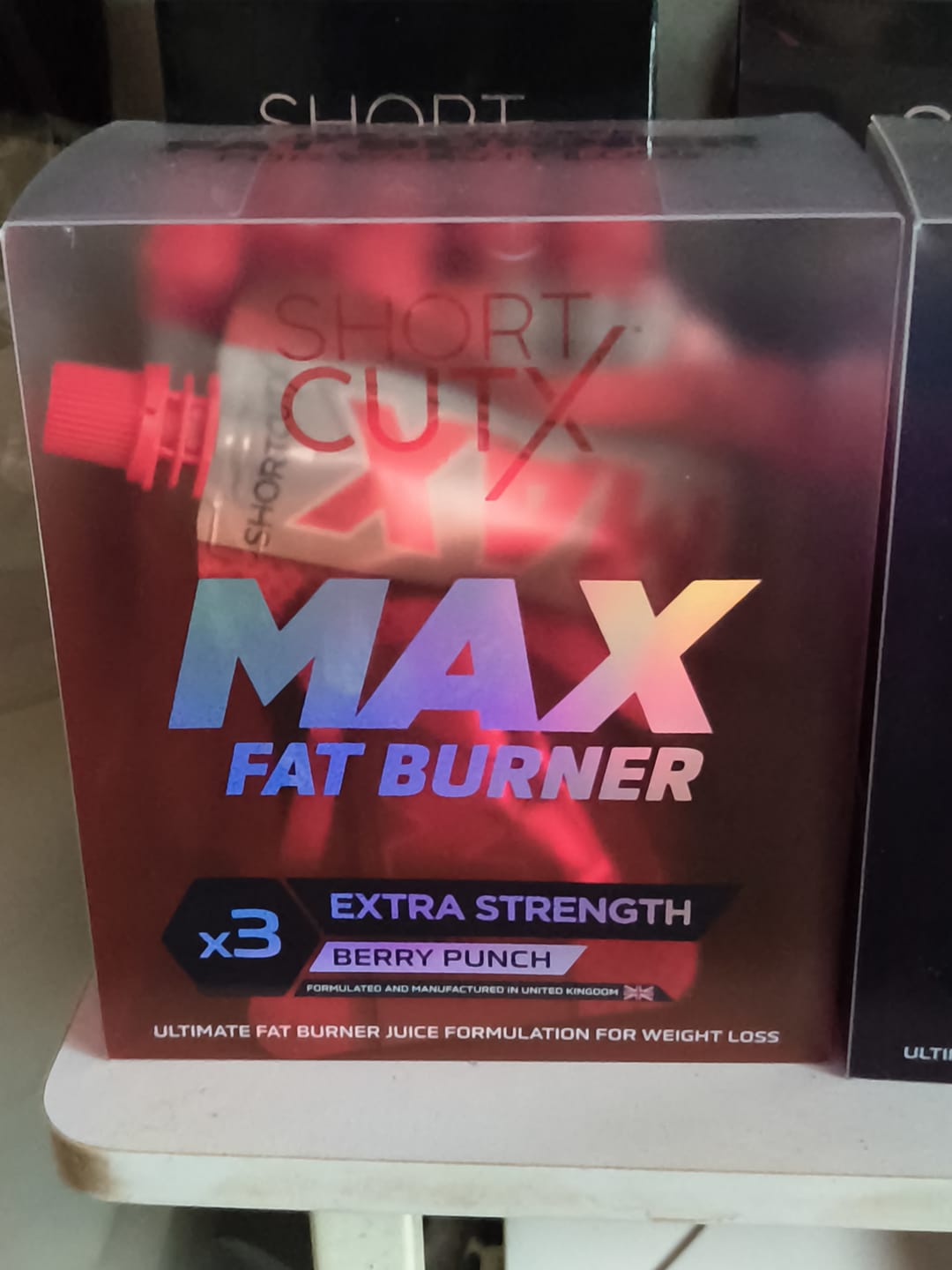 Customer photo review of Shortcutx Max Fat Burner Berry Punch