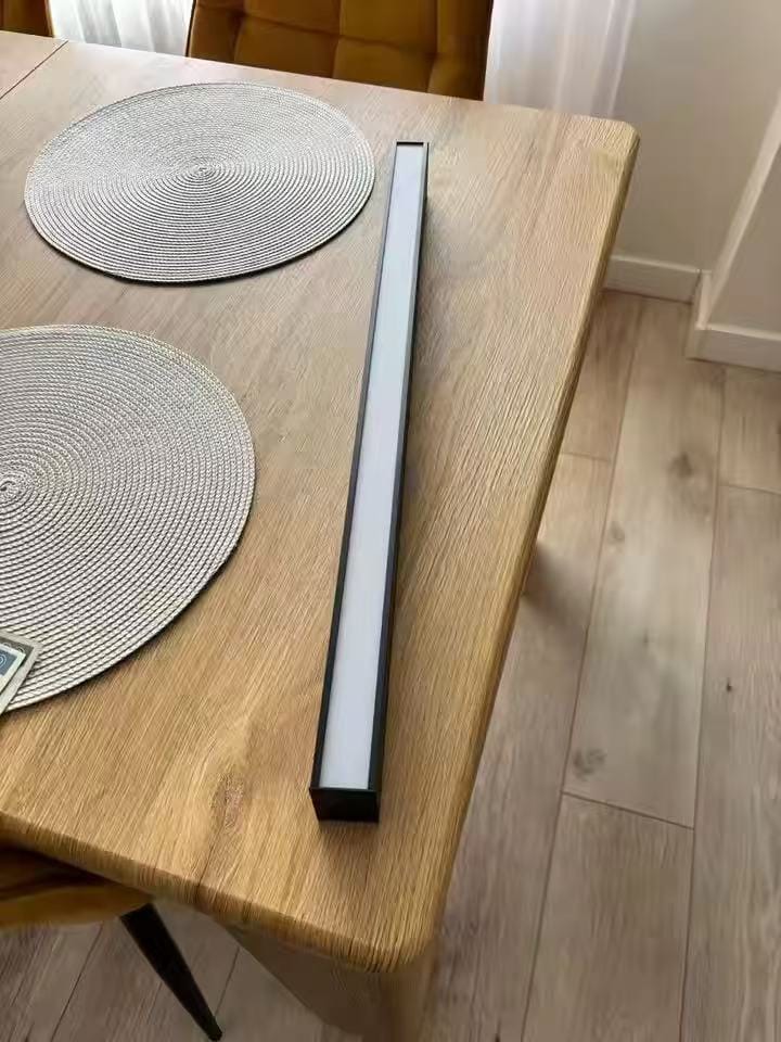 Customer photo review of WOMO Lineare LED Deckenleuchte Flur Lang Schmal Metall-WM1003