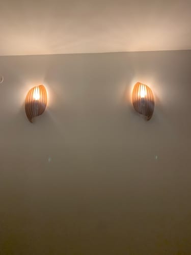 Customer photo review of Assia teinté Chêne | Applique