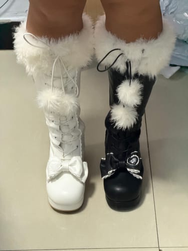 Customer photo review of Bow-Tie Fuzzy Boots