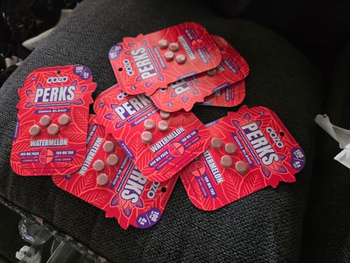 Customer photo review of 4ct 100mg Dozo PERKS 7-HYDROXYMITRAGYNINE | 400 mg per PACK