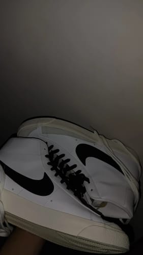 Customer photo review of Carbon Black