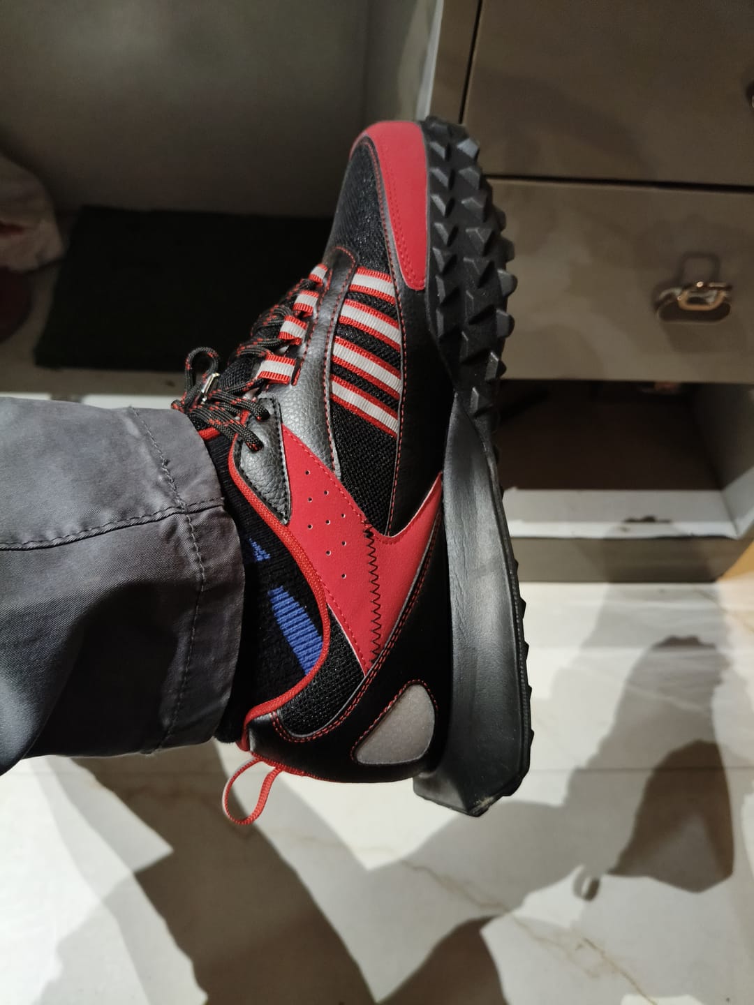 Customer photo review of Bacca Bucci x House of the Dragon Sneakers