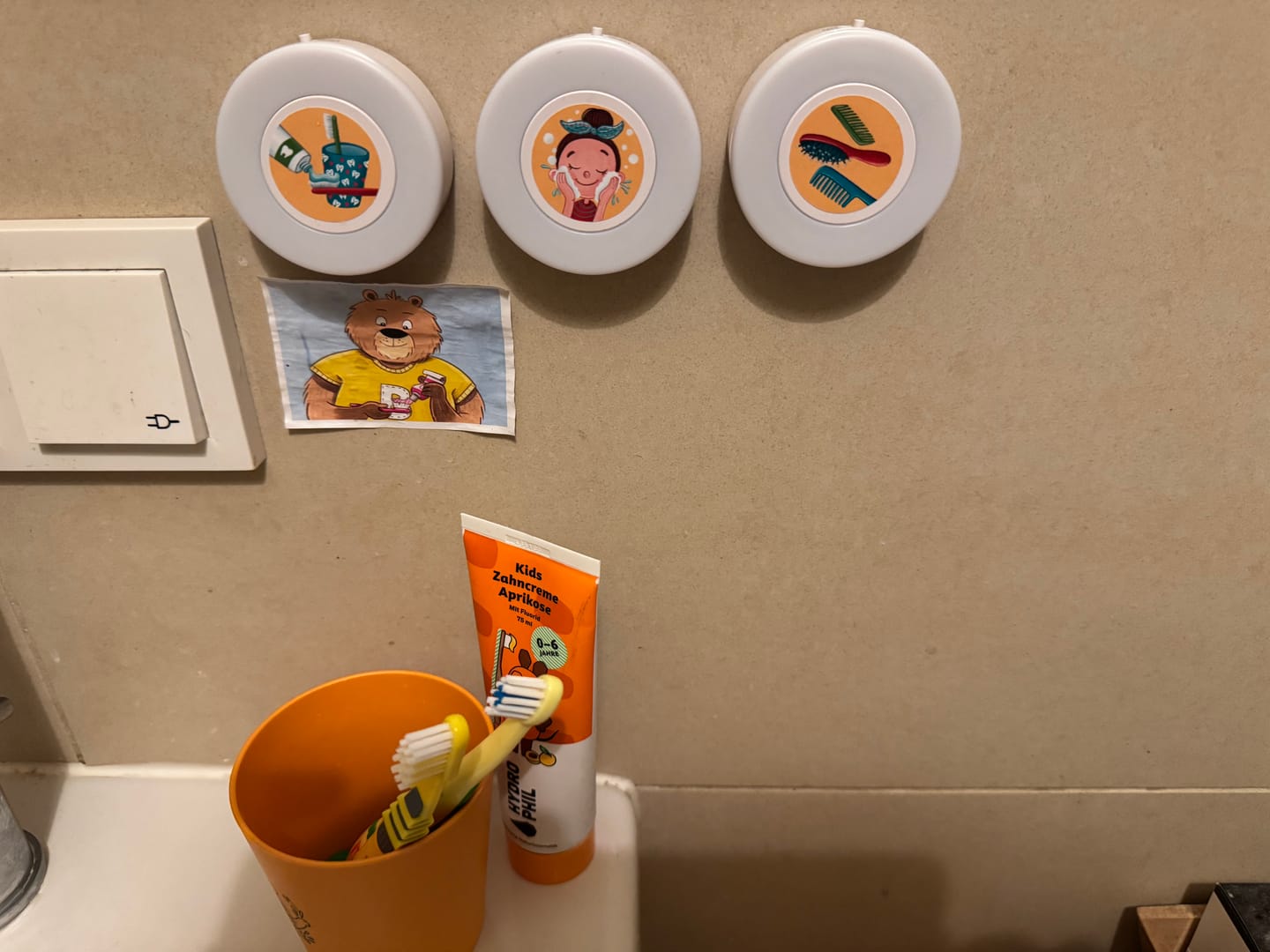 Customer photo review of 5 Routinelichter 12 Sticker Morgenroutine inkl. Musik/ Videofunktion