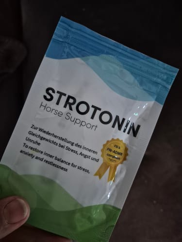 Customer photo review of Strotonin Horse Support