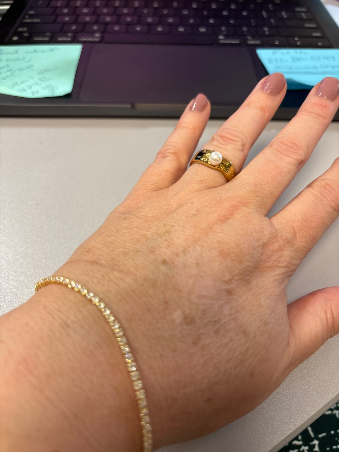 Customer photo review of Melly Adjustable Tennis Bracelet (Bundle)