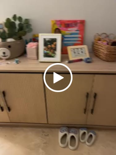 Customer video review of Belleze 65" Sideboard Buffet Cabinet with Diamond Pattern