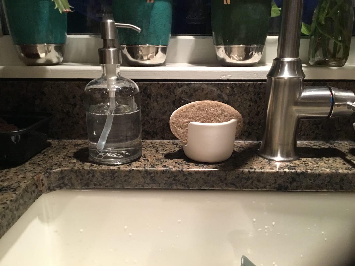 Customer photo review of Bundle & Save!- 6pk Oval Sponges + Diatomite Sponge Holder