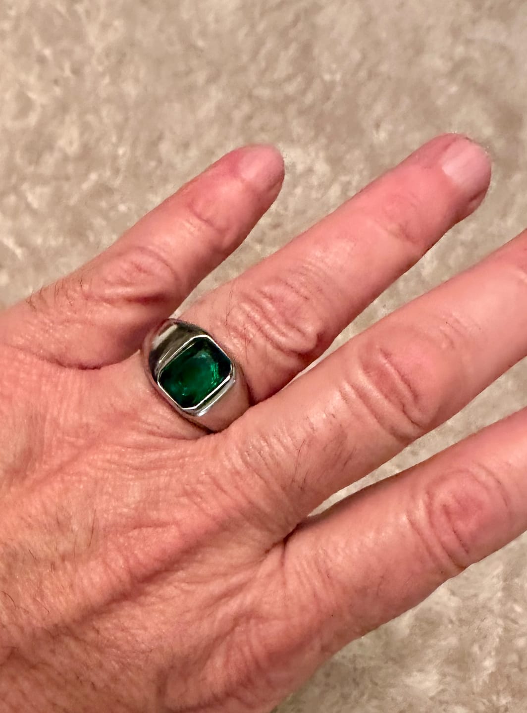 Customer photo review of Emile Emerald