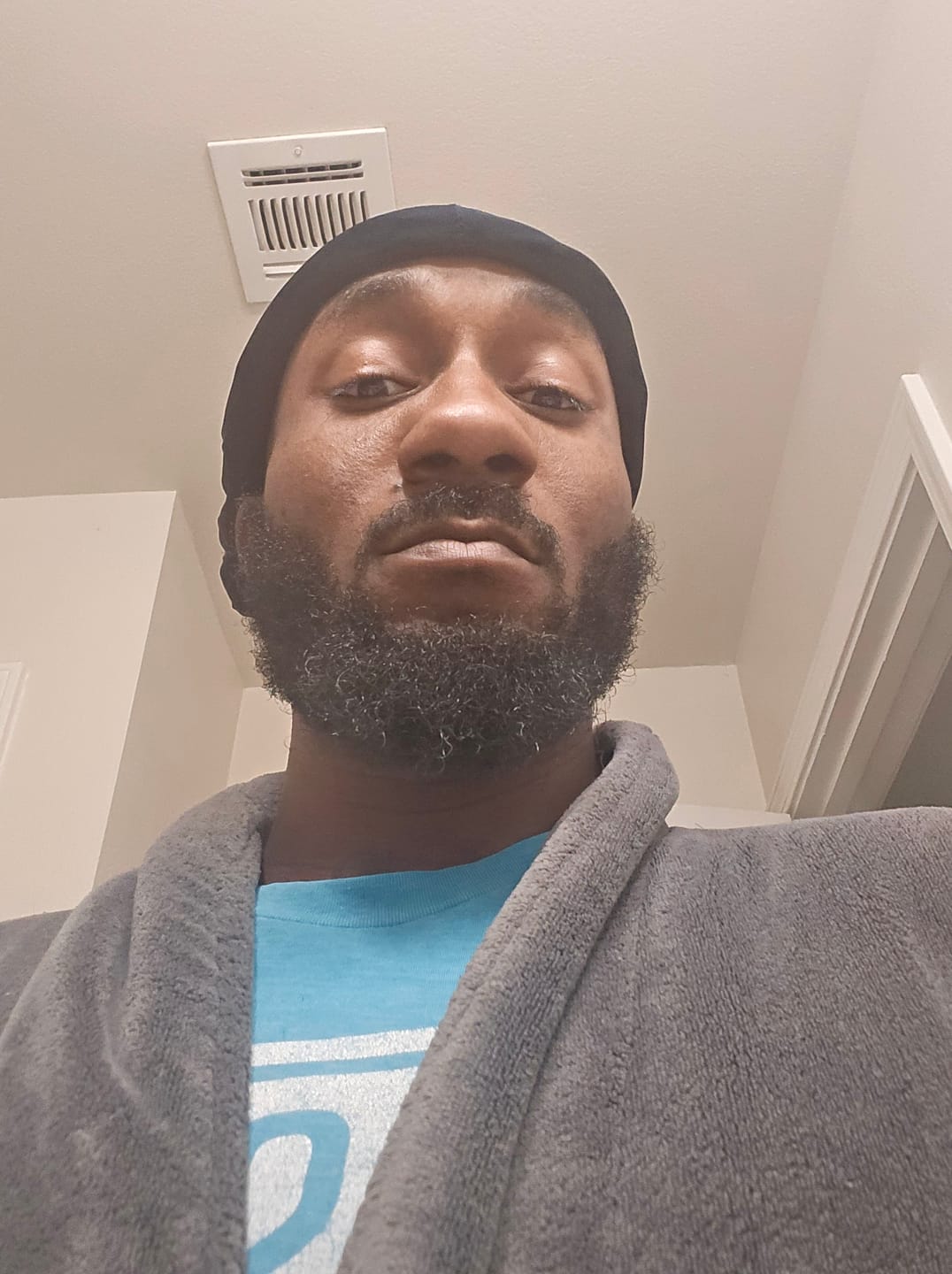 Customer photo review of Beard Oil + Flight of (5) Beard Conditioners