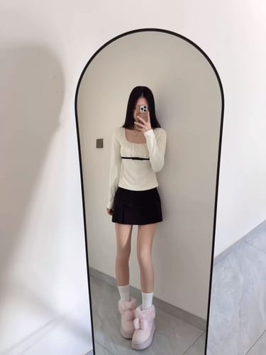 Customer photo review of Pink girly snow boots