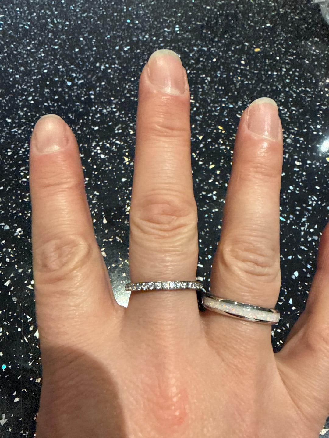 Customer photo review of White Gold 2mm Full Glitz Ring