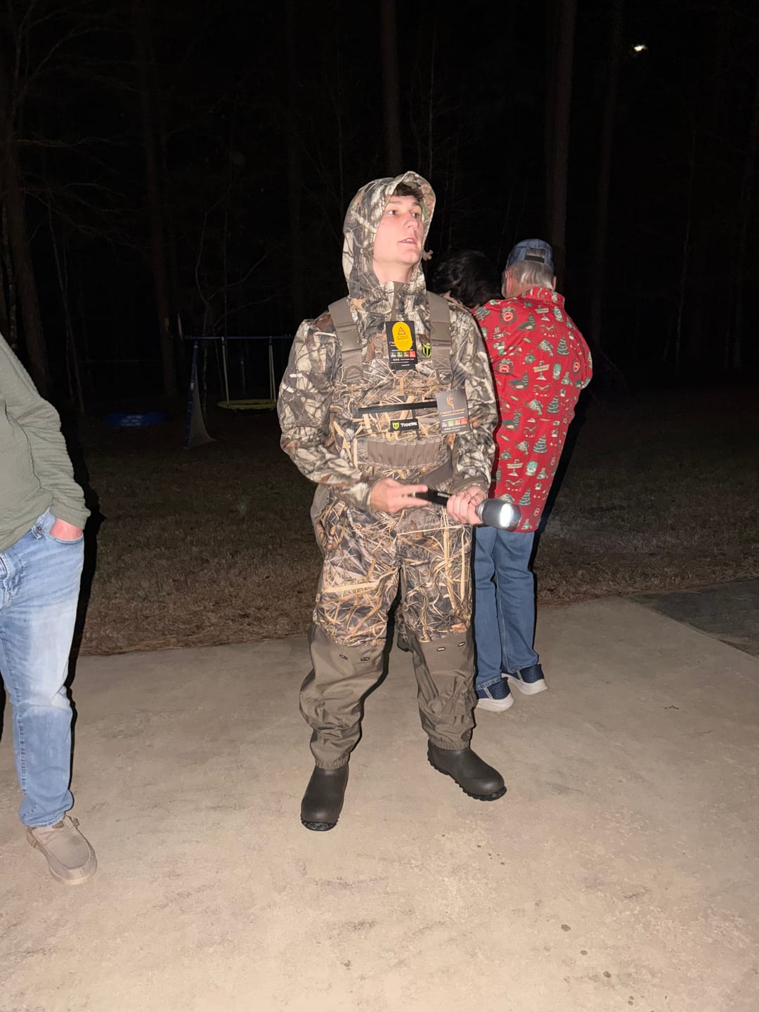 Customer photo review of AquaWade  Men’s Insulated Waders | Lightweight Waterproof Camo  Durable Nylon Hunting Bibs | Bootfoot Breathable Chest Waders with Boots for Duck Hunting