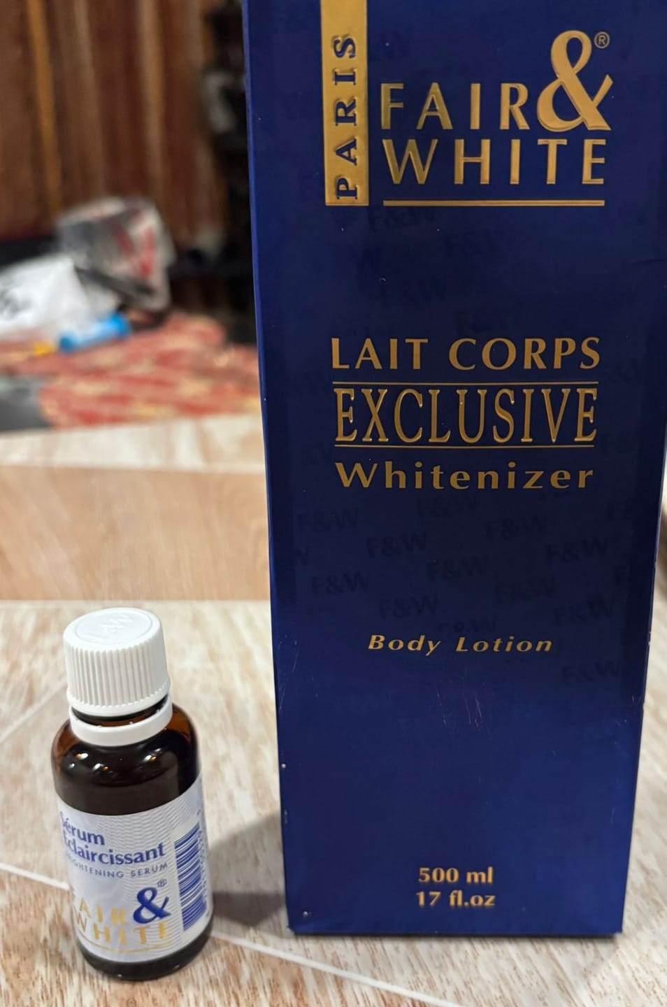 Customer photo review of Fair and White Exclusive Whitenizer Body Lotion 500 ml / 16.90 fl oz