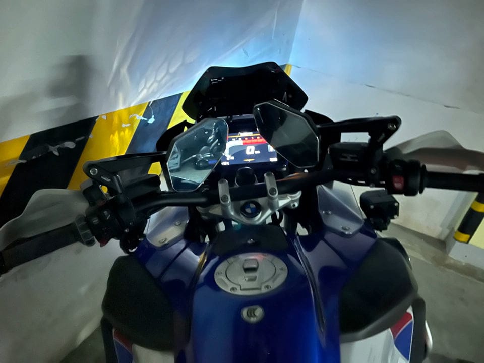 Customer photo review of LOBOO RM02 CNC Foldable Mirrors for Adventure Bikes | Anti-Glare Wide Angle Lens