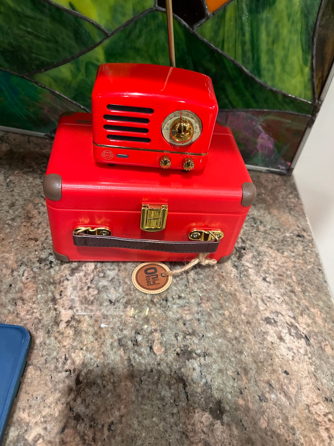 Customer photo review of MUZEN OTR Metal Wireless Portable FM Radio Bluetooth Speaker