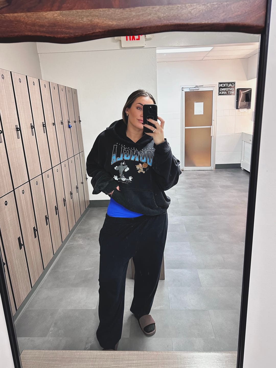 Customer photo review of 5047 - Tom & Jerry Pullover