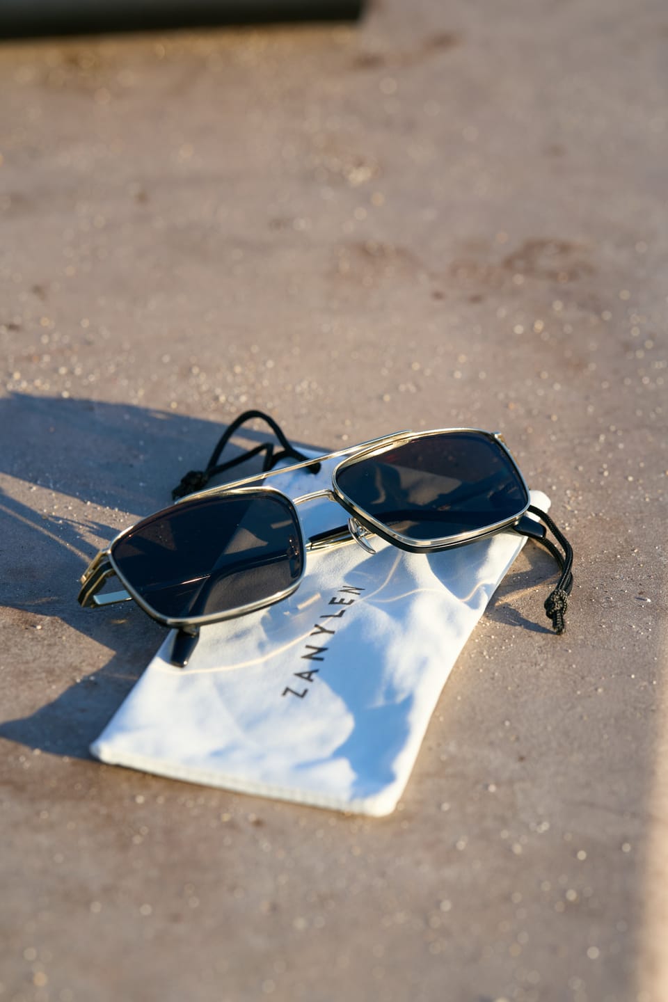 Customer photo review of Steven | Hypoallergenic Titanium Rectangular Magnetic Clip-on Eyeglasses Sunglasses