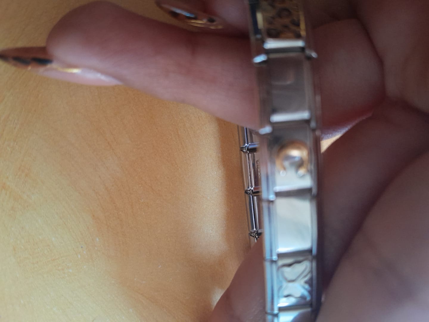 Customer photo review of Charm Letra C