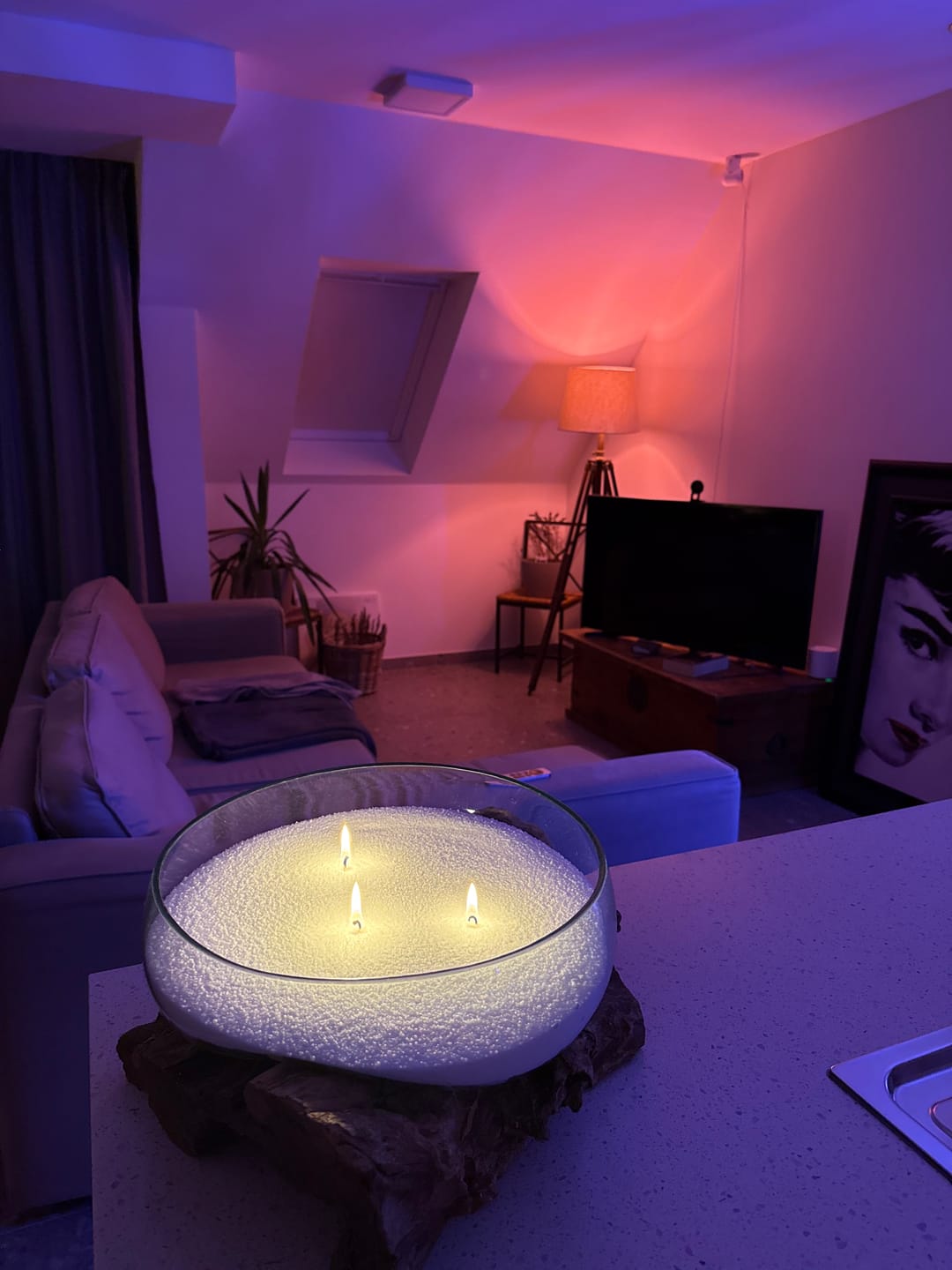 Customer photo review of Candle Sand 3kg/6.6 lb Bucket + 100 Wicks by Candlera®