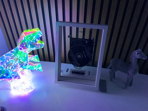 Customer photo review of M1 Music Frame CD Player