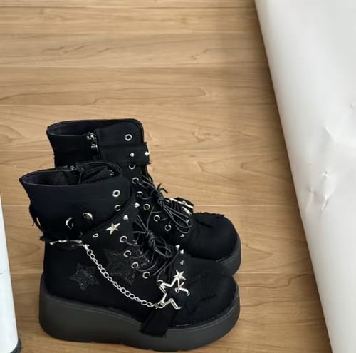 Customer photo review of Black Punk Combat Boots