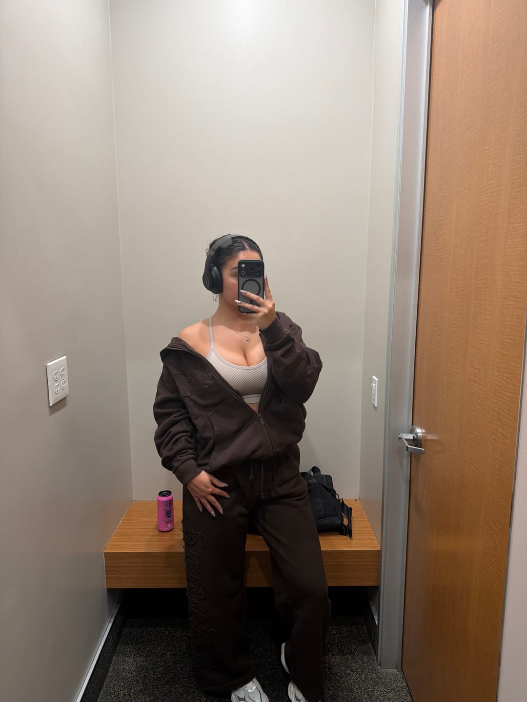 Customer photo review of W532 After Dark Hoodie