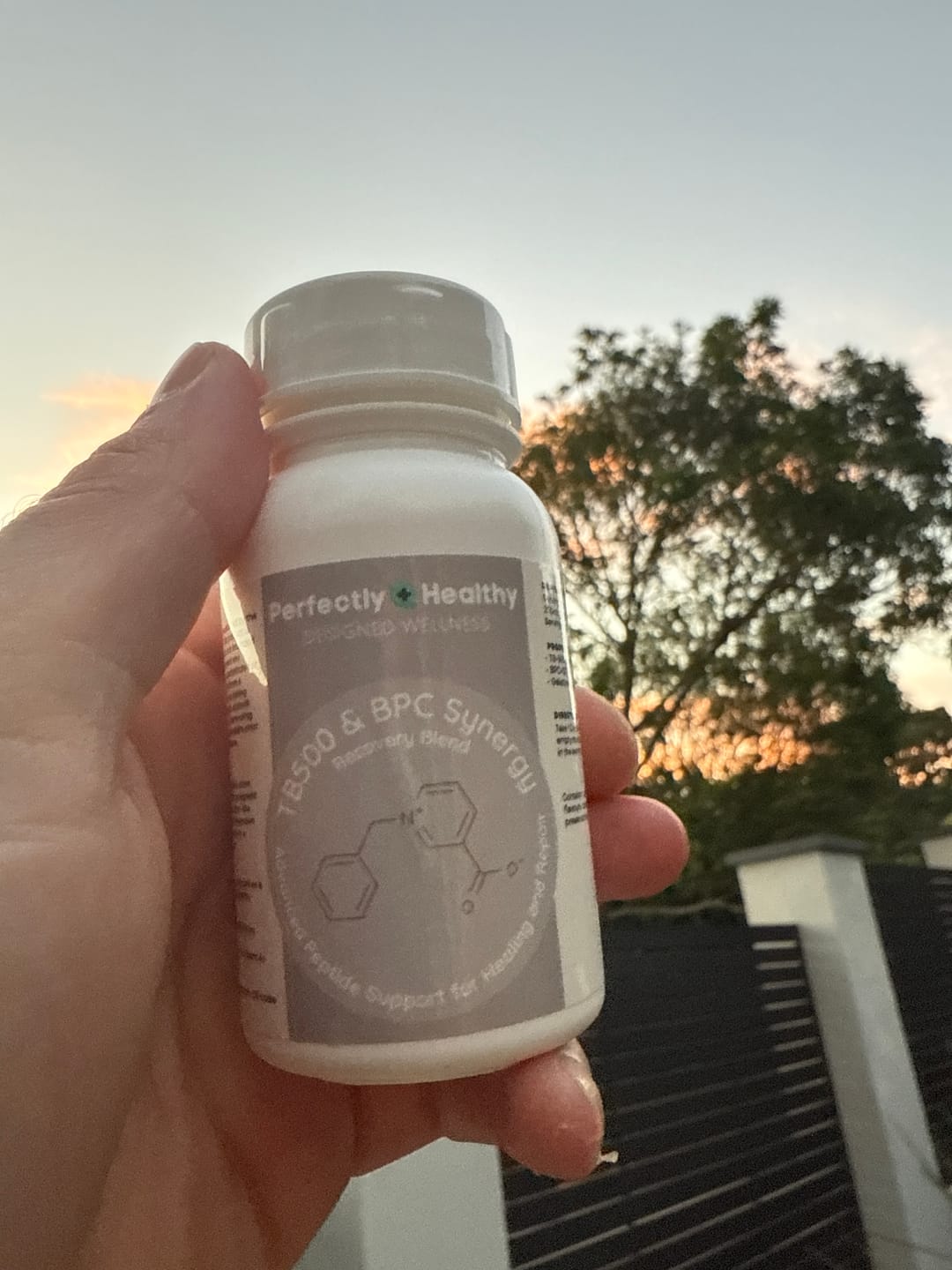 Customer photo review of TB500 & BPC Synergy - Advanced Peptide Support for Healing and Repair