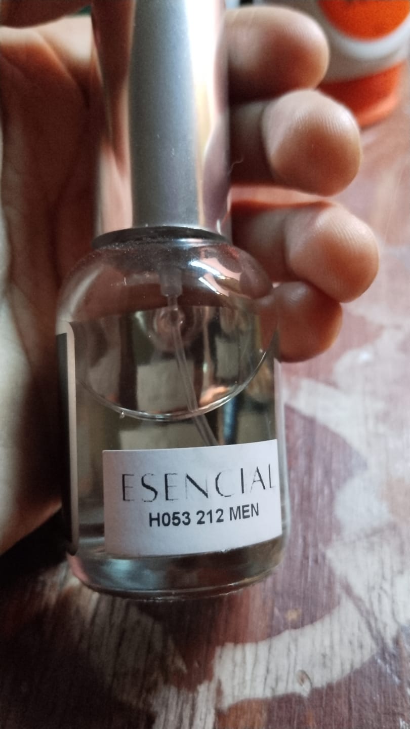 Customer photo review of H053 Inspirado en: 212 Men - Carolina Herrera