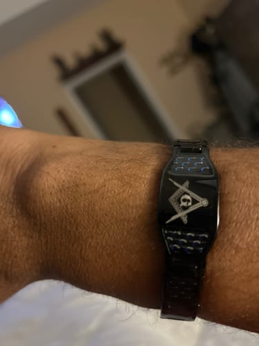 Customer photo review of Mens Masonic Bracelet