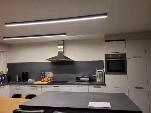 Customer photo review of WOMO Lineare LED Deckenleuchte Flur Lang Schmal Metall-WM1003
