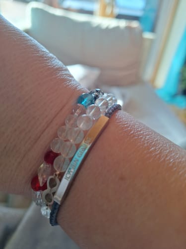 Customer photo review of Armband "Ich bin genug."