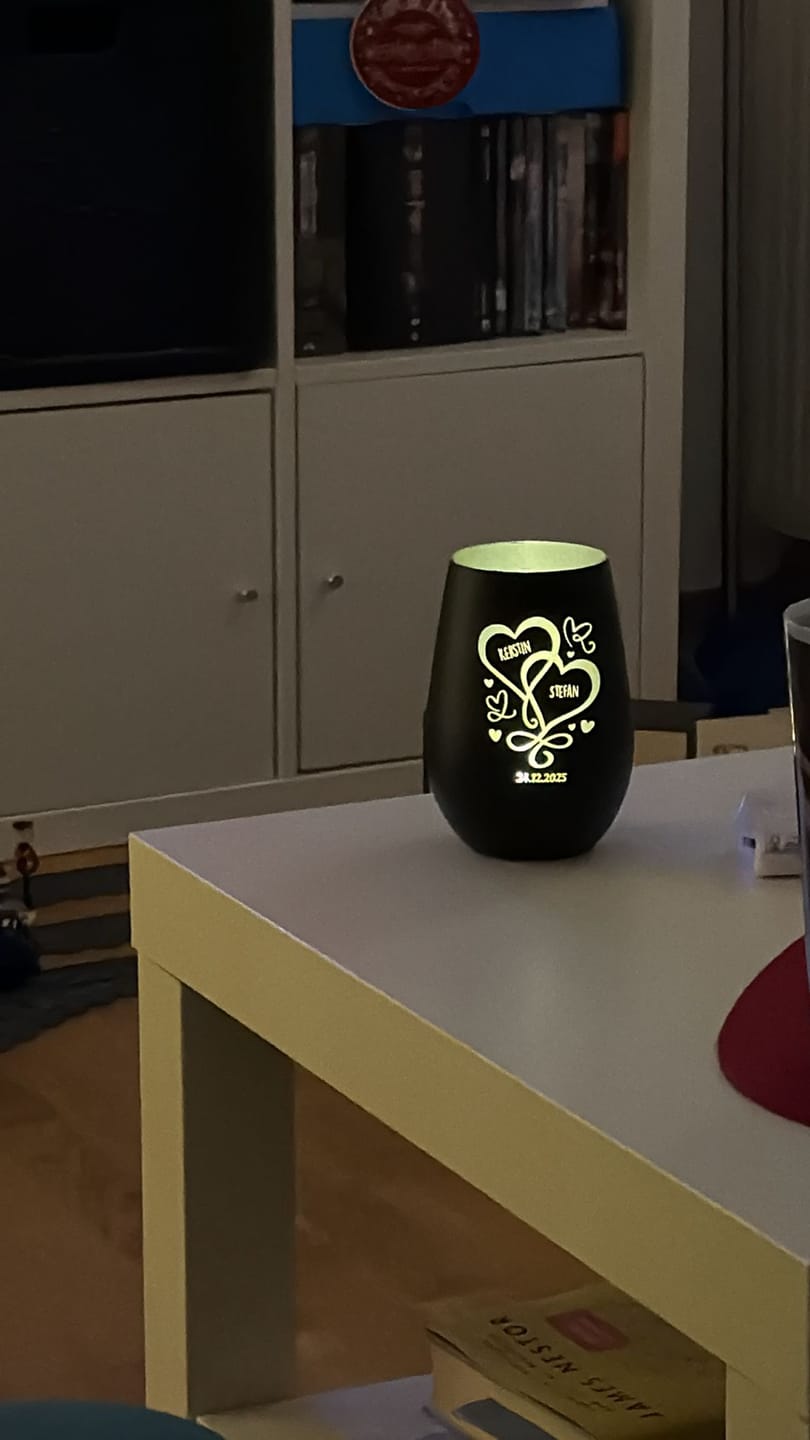 Customer photo review of Unsere Herzen - Paar-Windlicht