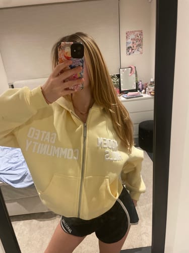 Customer photo review of GATED COMMUNITY ZIP HOODIE BUTTER YELLOW