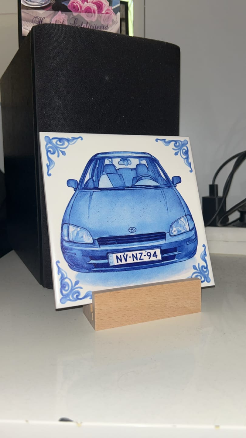 Customer photo review of Delfts Blauw tegeltje bedrukken met eigen auto