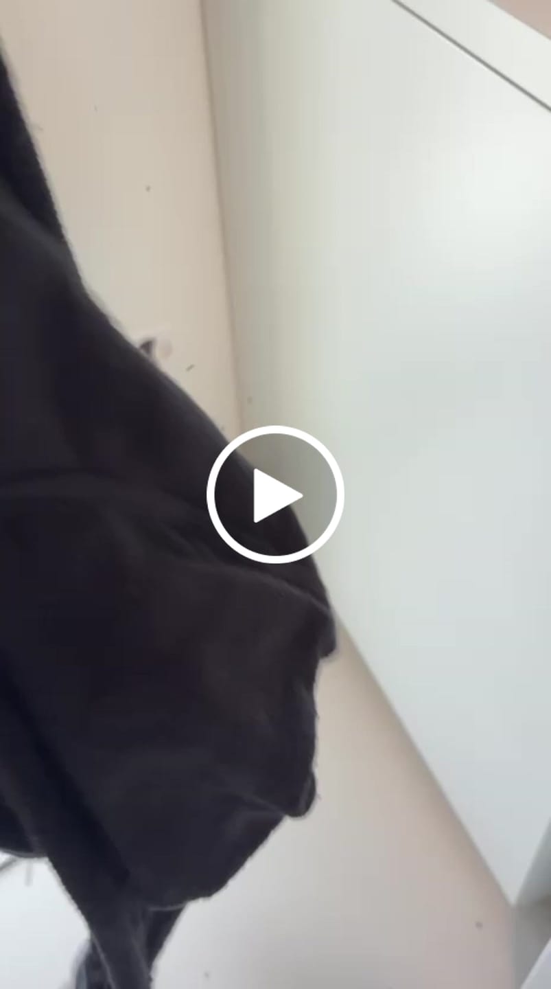 Customer video review of Shavasana Bio Sweatshirt Unisex