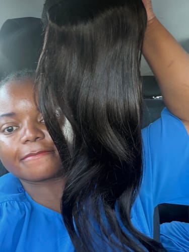Customer photo review of Straight Natural Black Clip In Ponytail