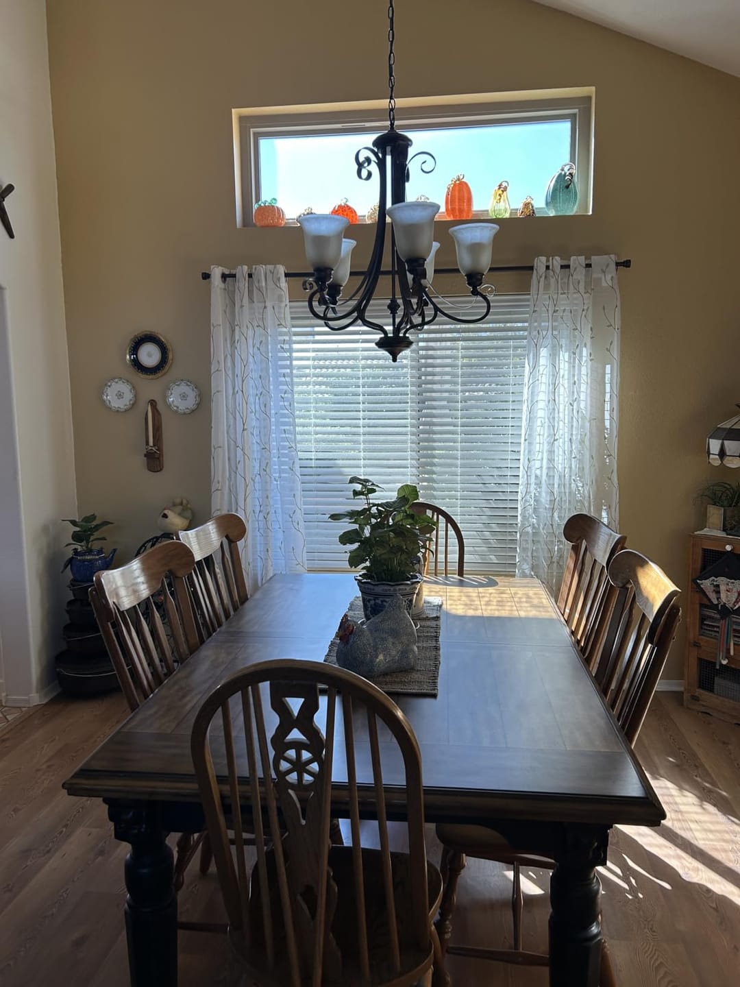 Customer photo review of Leaf Embroidered Sheer Curtains