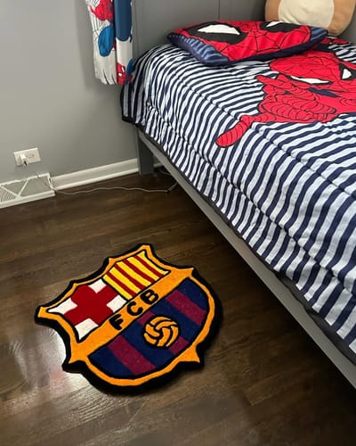 Customer photo review of FC Barcelona® Logo Rug
