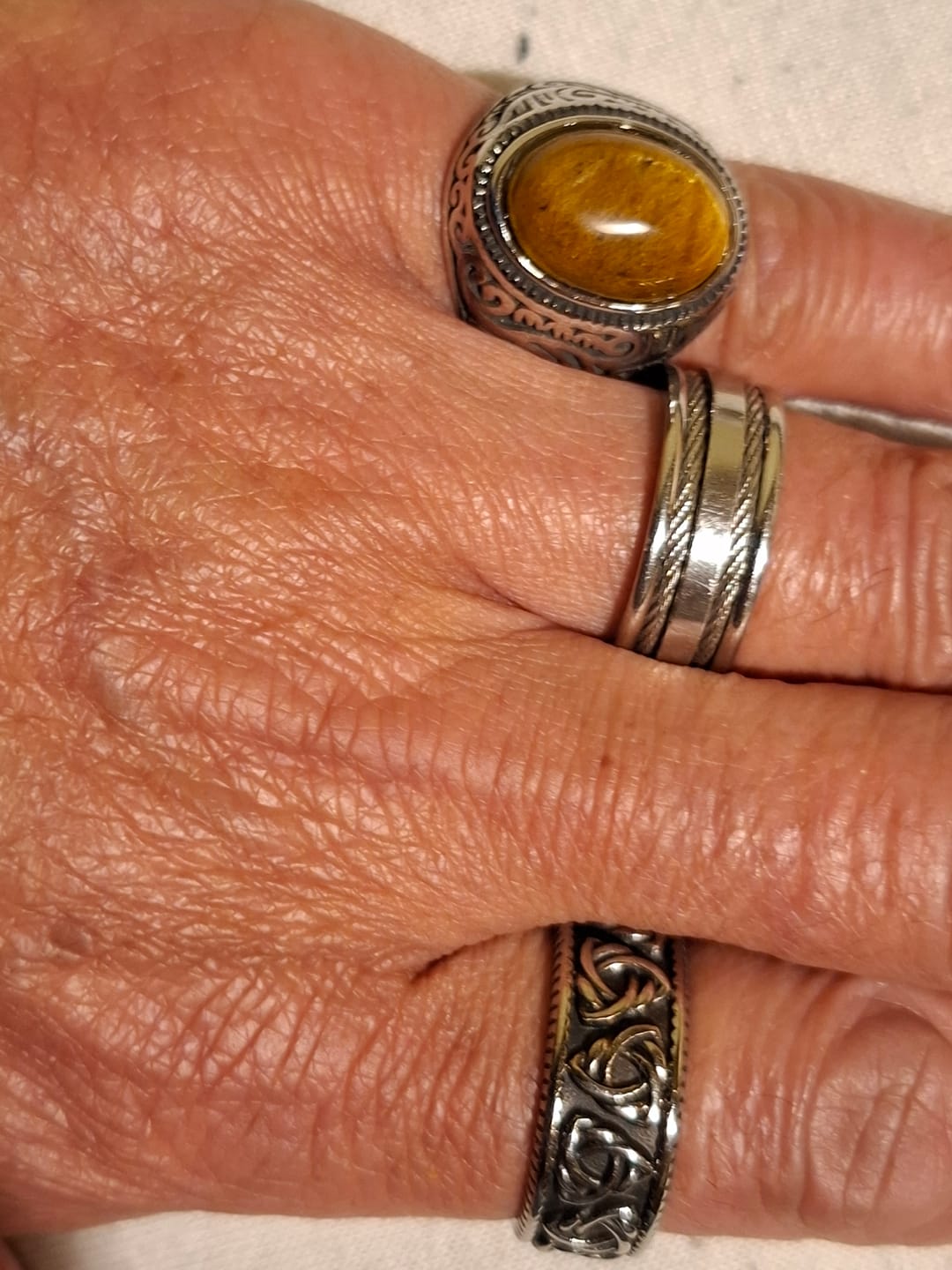 Customer photo review of BROWN EYES.