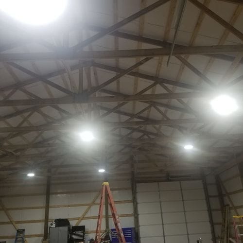 Customer photo review of 200W LED UFO high bay light-30,000 lumens