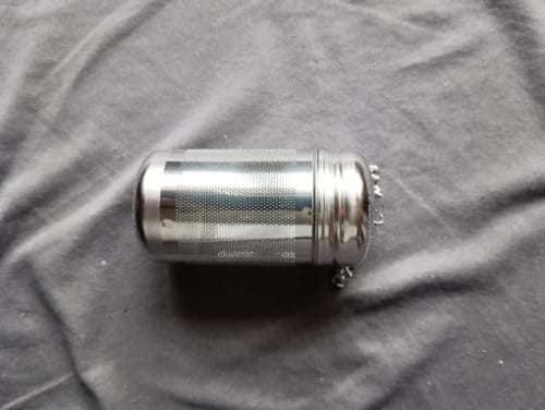 Customer photo review of Colador de té de acero inoxidable, bola Infusora, filtro de malla fina para café, especias, tetera de condimento