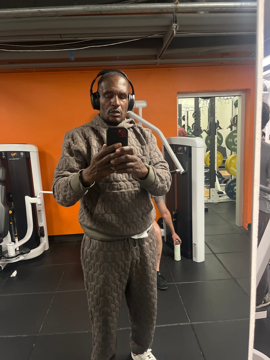 Customer photo review of Aversa Quilted Sweatpant- Morel