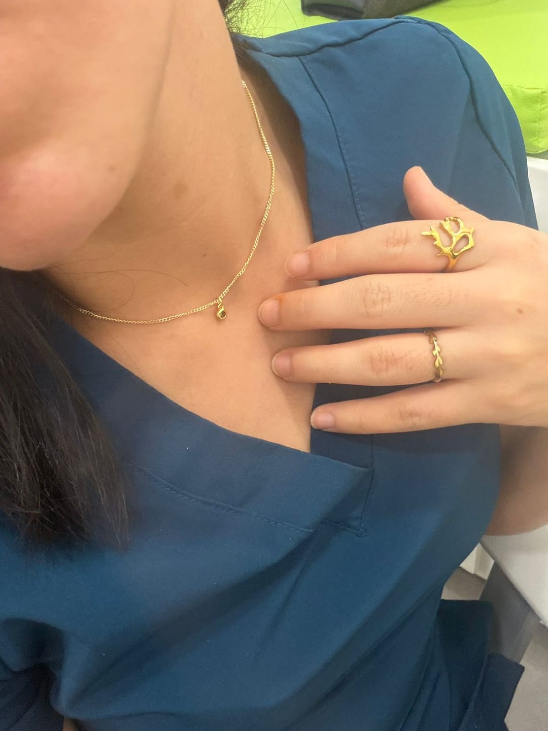 Customer photo review of Collar Birthstone Redondo