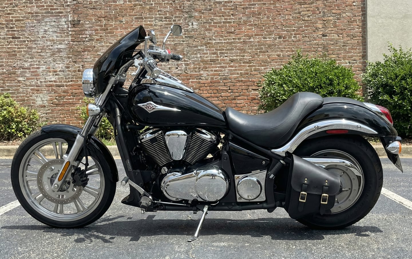 Customer photo review of H-D® Pre-2017 Softail Left Side Solo Bag - SHL01