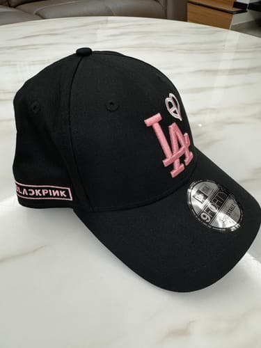 Customer photo review of 9FORTY Los Angeles Dodgers New Era x MLB x BLACKPINK Black Snapback