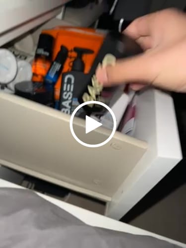 Customer video review of Deodorant